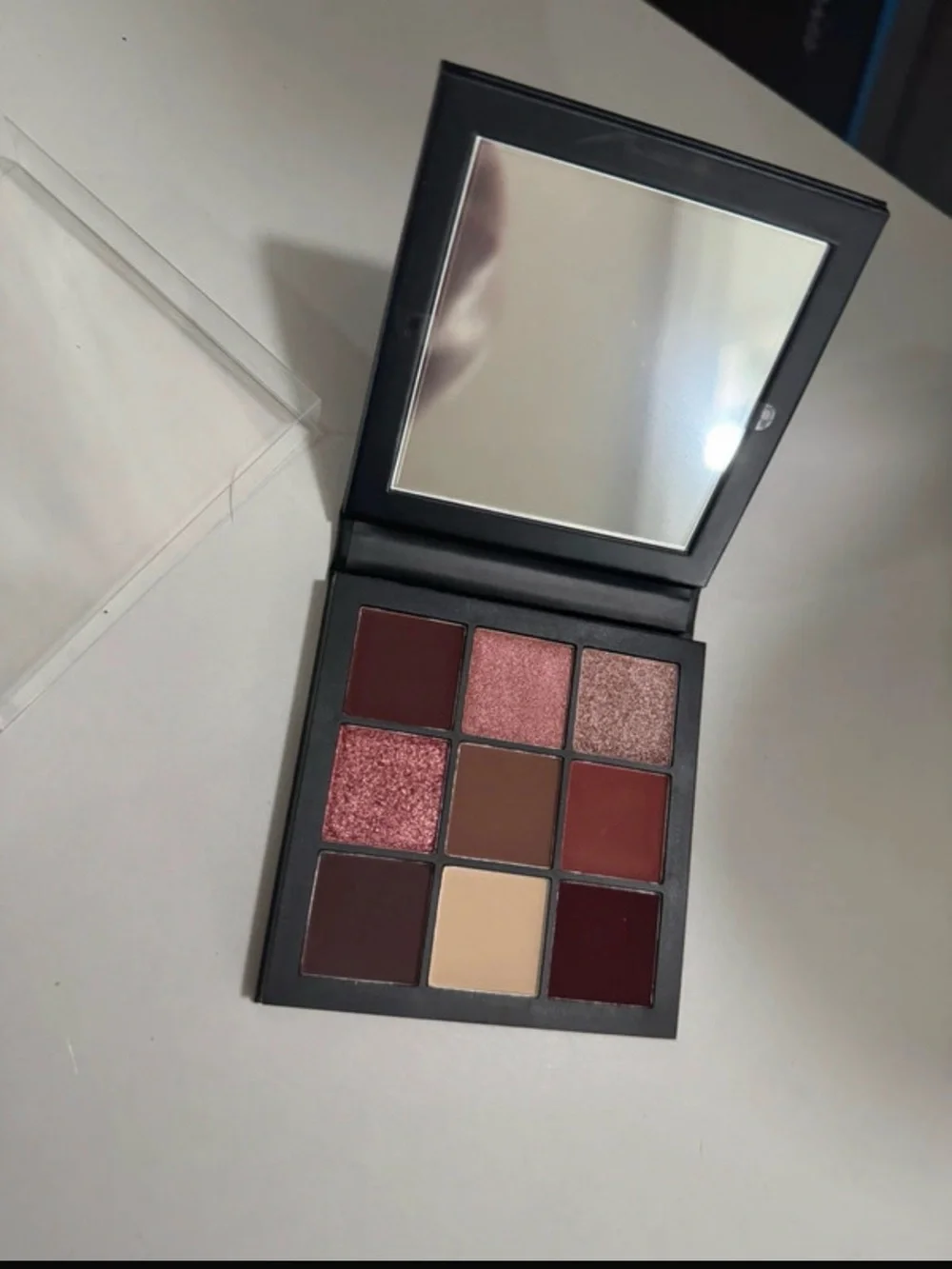 HUDA BEAUTY Mauve & Pink Eyeshadow Palette